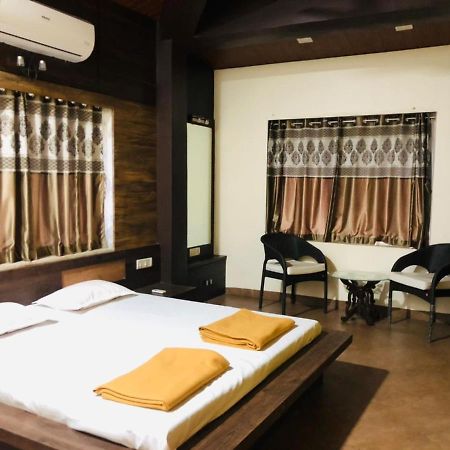Slice Of Heaven.3-Bedroom Villa With Pool & Gazebo 로나발라 외부 사진