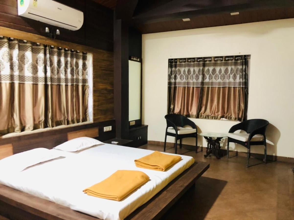 Slice Of Heaven.3-Bedroom Villa With Pool & Gazebo 로나발라 외부 사진