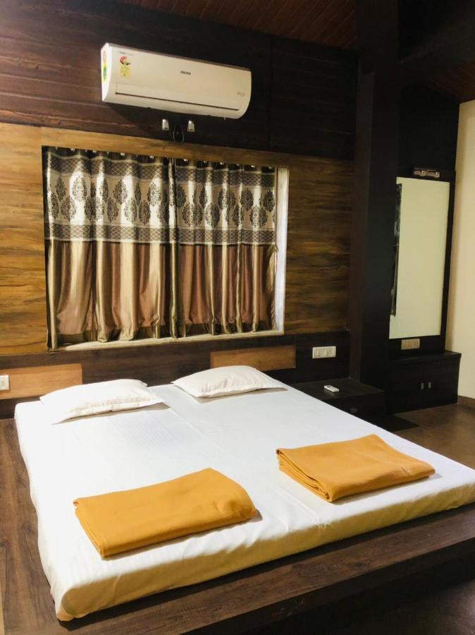 Slice Of Heaven.3-Bedroom Villa With Pool & Gazebo 로나발라 외부 사진