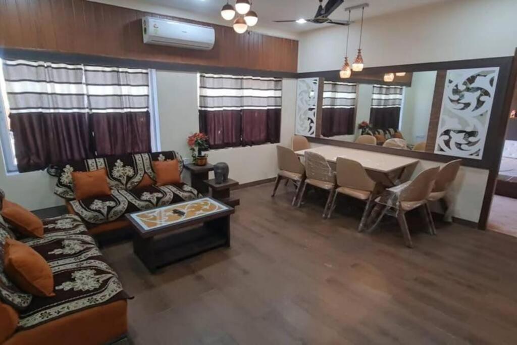 Slice Of Heaven.3-Bedroom Villa With Pool & Gazebo 로나발라 외부 사진